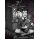 The Munsters Eddie Munster and Television Maquette Black and White version 16 cm